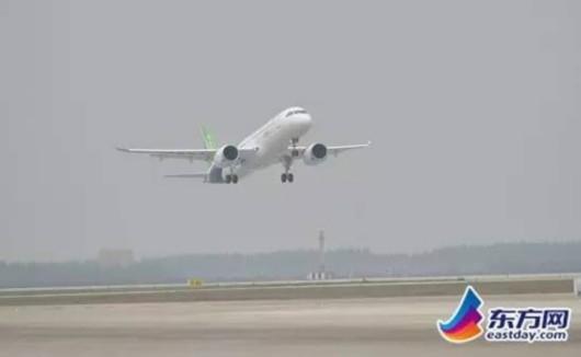 国产大飞机首飞成功 C919未来将面对这些对手